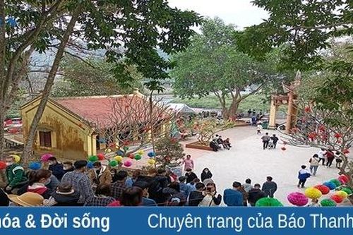 Đầu năm đi lễ chùa