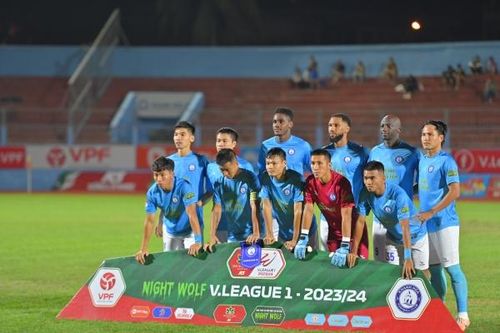Khánh Hòa lấy 1 điểm trên sân Hàng Đẫy