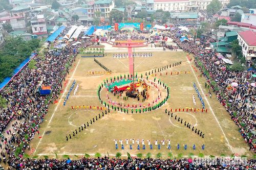 Lễ hội Lồng Tông Chiêm Hóa năm 2024