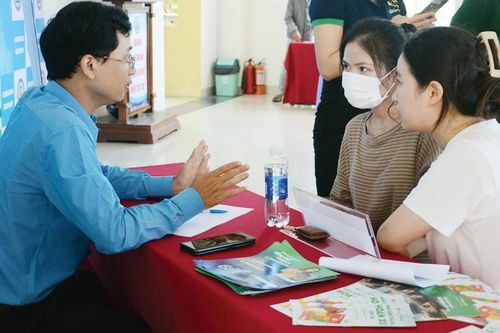 Cơ hội rộng mở với sinh viên có ngoại ngữ tốt
