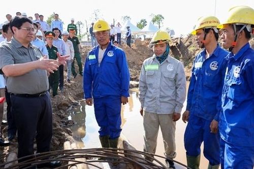 Đẩy nhanh tiến độ dự án giao thông trọng điểm