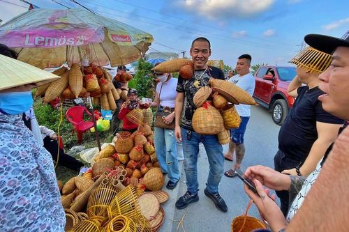 Độc đáo chợ Viềng (Nam Định) – không nói thách, không mặc cả, chỉ họp một lần trong năm