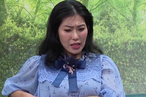 'Chị đại' Kim Phượng: Phải điều trị ung thư, chui vào tủ quần áo khóc một mình