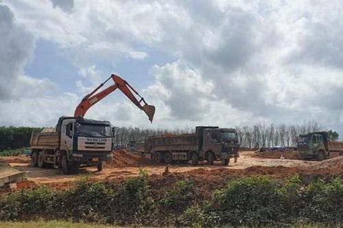Đẩy nhanh tiến độ xây dựng các khu tái định cư Dự án cao tốc Vạn Ninh - Cam Lộ