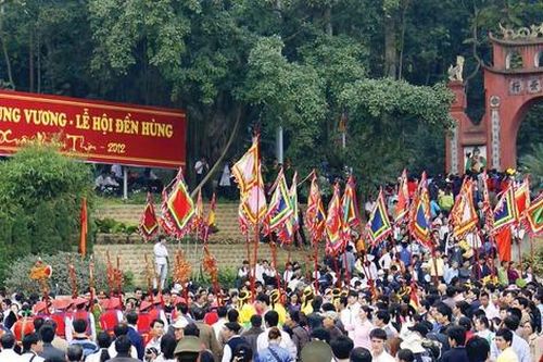 Người lao động được nghỉ mấy ngày dịp Giỗ Tổ Hùng Vương và 30/4 - 1/5 năm nay?