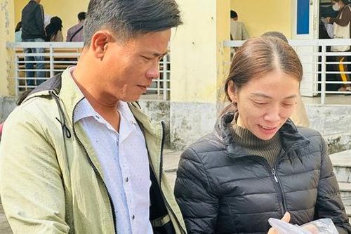 Ăn Tết không ngon vì chưa tìm được việc làm