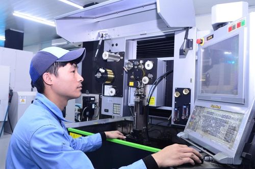 Hứng khởi ra quân sản xuất đầu Xuân