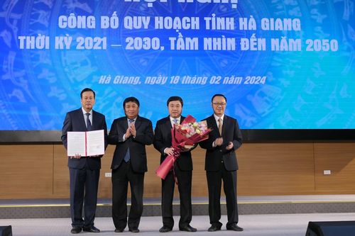 Hà Giang hướng đến mục tiêu phát triển xanh, bản sắc, bền vững và toàn diện