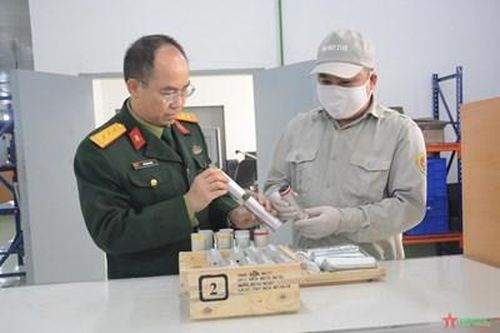 Đẩy nhanh chương trình nghiên cứu, chế tạo vũ khí mới