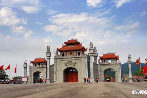 Tìm về nguồn cội - Đất tổ Hùng Vương linh thiêng