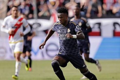 Real Madrid hòa bạc nhược trước Rayo Vallecano