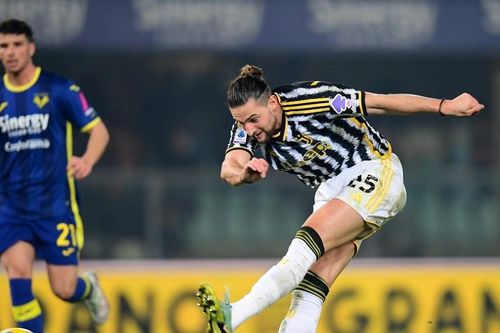 Hòa thất vọng, Juventus 'giương cờ trắng' với Inter