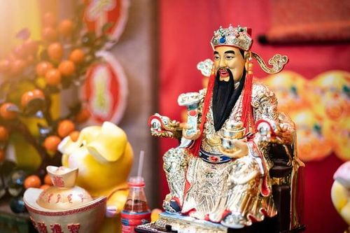 Mua vàng ngày vía Thần Tài thế nào để cả năm tài lộc, làm ăn may mắn?