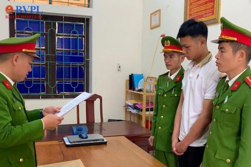 Phê chuẩn khởi tố, tạm giam đối tượng đâm xe vào CSGT