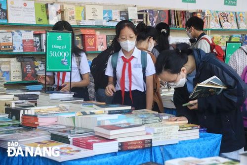 Đọc sách thời 4.0