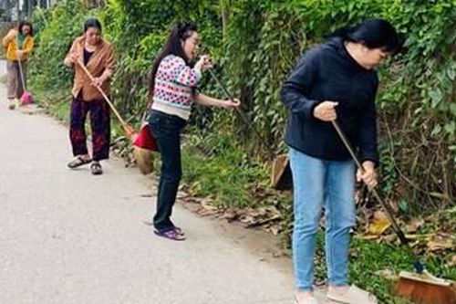 Tổng dọn vệ sinh, làm sạch phố phường