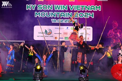 Khai mạc giải marathon Kỳ Sơn 2024