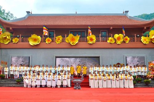 Khai hội xuân Ngọa Vân 2024