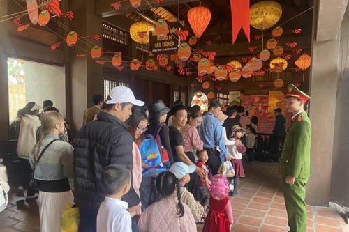 Công an tỉnh Ninh Bình đảm bảo an ninh trật tự tại các khu du lịch