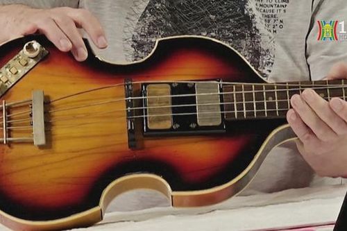 Thành viên The Beatles tìm thấy Guitar sau 51 năm