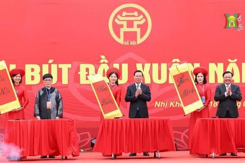 Chủ tịch nước dự Lễ khai bút đầu xuân 2024