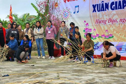Trẩy hội Chùa Đà Quận