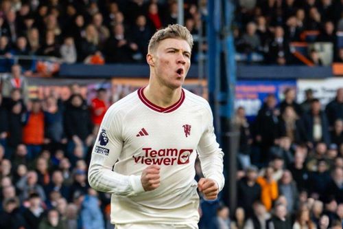 Luton Town 1-2 Man Utd: Hojlund ghi bàn chớp nhoáng