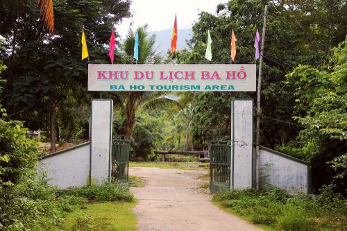 Khánh Hòa: Tìm kiếm du khách mất tích gần 2 ngày ở Khu du lịch Ba Hồ