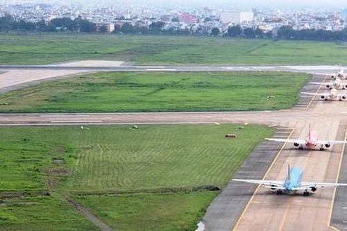 Có tới 105 chuyến bay 'rỗng' qua sân bay Tân Sơn Nhất ngày 18-2