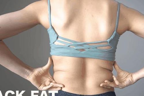 4 động tác siết mỡ lưng, để chị em sở hữu đường thắt eo gợi cảm