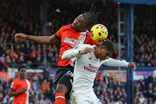 Rashford quá lười pressing