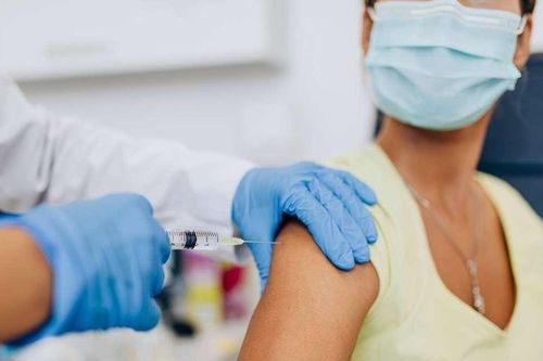Có cần tiêm vaccine nếu đã mắc Covid-19?