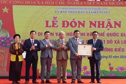 Quốc Oai đón Bằng Di sản văn hóa phi vật thể Quốc gia hát Dô