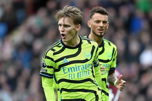 Arsenal đang sở hữu một Odegaard là tiền vệ công hay nhất Premier League?