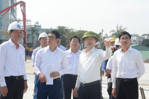 Bí thư Thành ủy Nguyễn Văn Quảng thăm, động viên ra quân tại các Công trình trọng điểm