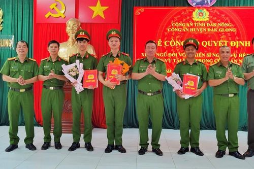 Công an Đắk Nông tổ chức lễ xuất ngũ cho chiến sĩ hoàn thành thực hiện nghĩa vụ tham gia Công an nhân dân