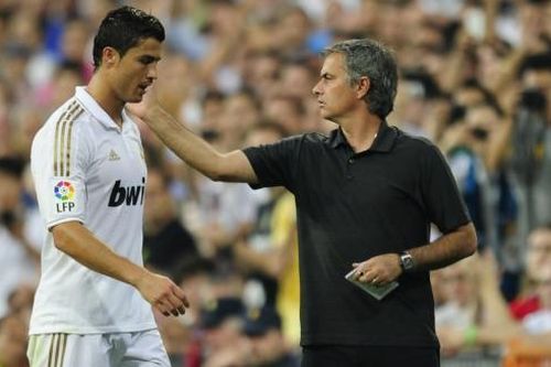 Mourinho bất lực trước Ronaldo