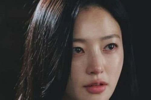 'Cô đi mà lấy chồng tôi' khiến khán giả ngán ngẩm