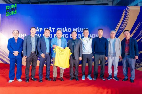 Ông Park Hang-seo làm cố vấn cho đội bóng Bắc Ninh FC