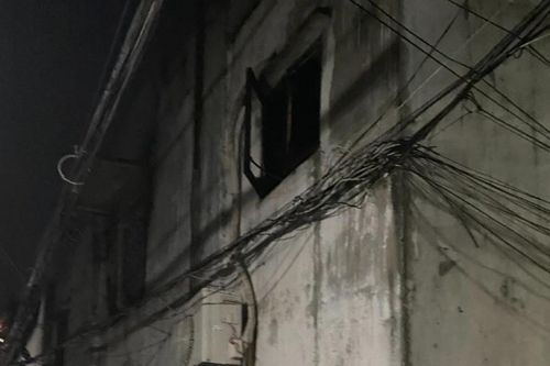 Cháy lớn nhà dân ở TP.HCM, một bé trai ngạt khói tử vong