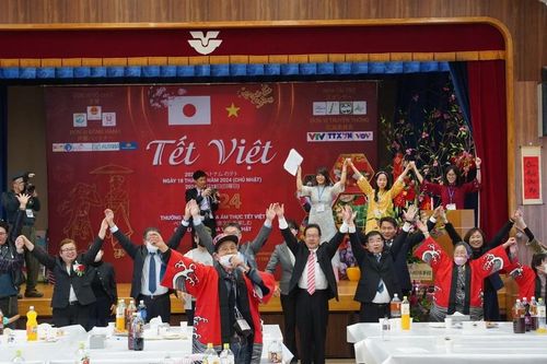 Lễ hội giao lưu Tết Việt tại thành phố Higashi Hiroshima của Nhật Bản