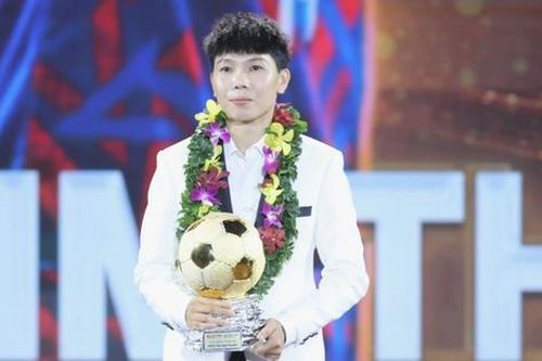 Thủ môn Kim Thanh đoạt Quả bóng Vàng dành cho nữ cầu thủ