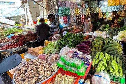 Chuyện giá cả xung quanh Tết