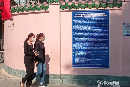 Trang phục nơi công cộng, lễ hội với góc nhìn đa chiều