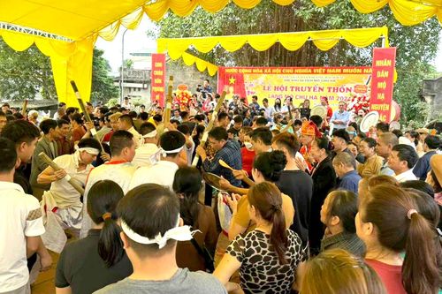 Lễ hội truyền thống làng Mộ Chu Hạ