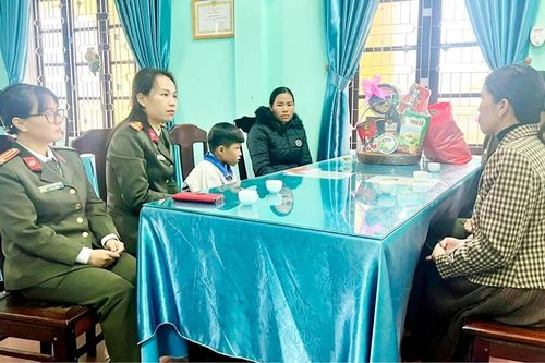 'Điểm tựa' cho trẻ em có hoàn cảnh khó khăn