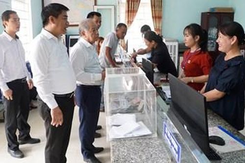 Tăng cường hỗ trợ nông dân ứng dụng khoa học kỹ thuật vào sản xuất