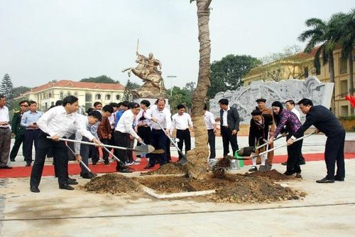 Lập Thạch (Vĩnh Phúc): Phát động Tết trồng cây Xuân Giáp Thìn 2024