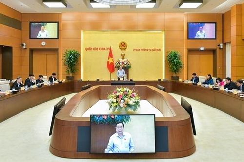 Phó Chủ tịch Thường trực Quốc hội Trần Thanh Mẫn chủ trì họp giao ban giữa Lãnh đạo Quốc hội và Thường trực các cơ quan của Quốc hội