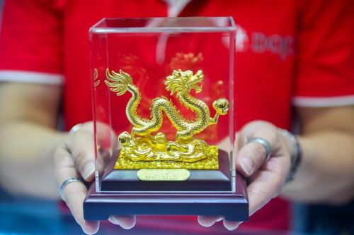 Ngày vía thần tài 2024: Không còn đông đúc từ tờ mờ sáng